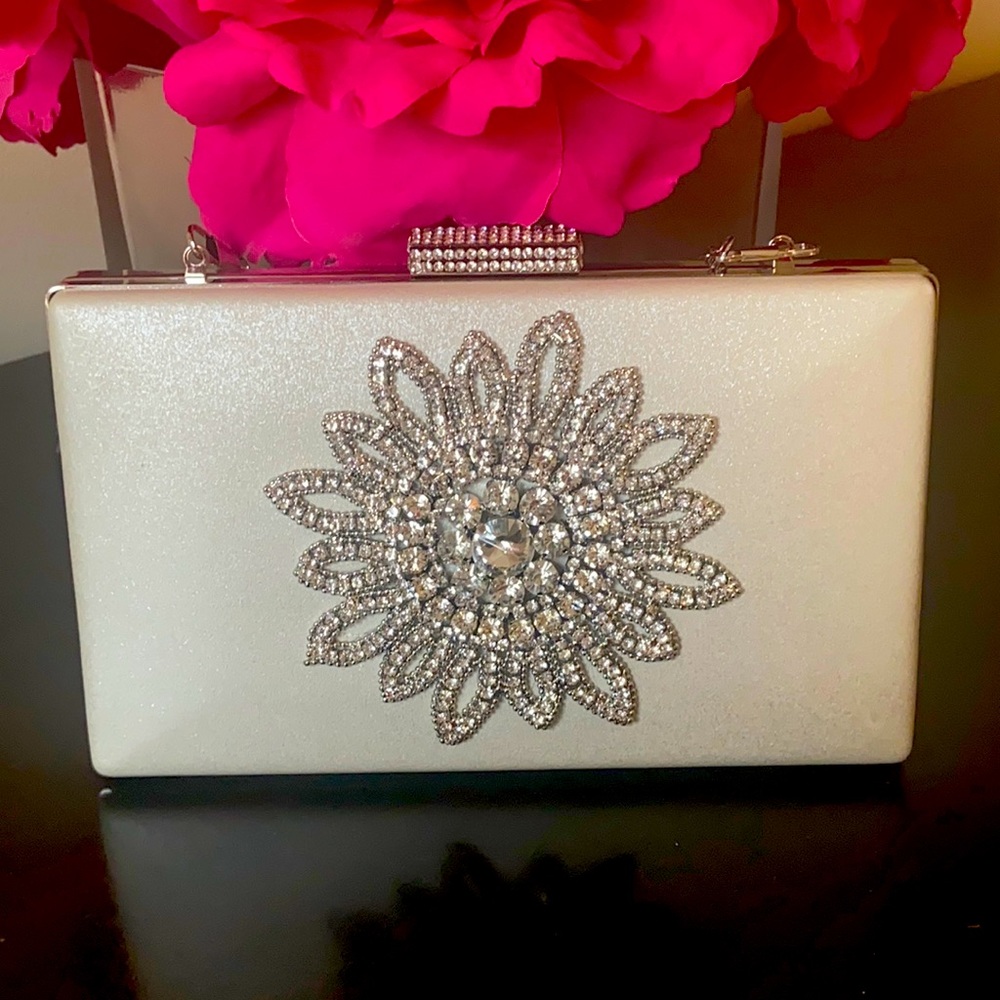 Wedding purse , crystals, white , smooth material non staining easy to wipe